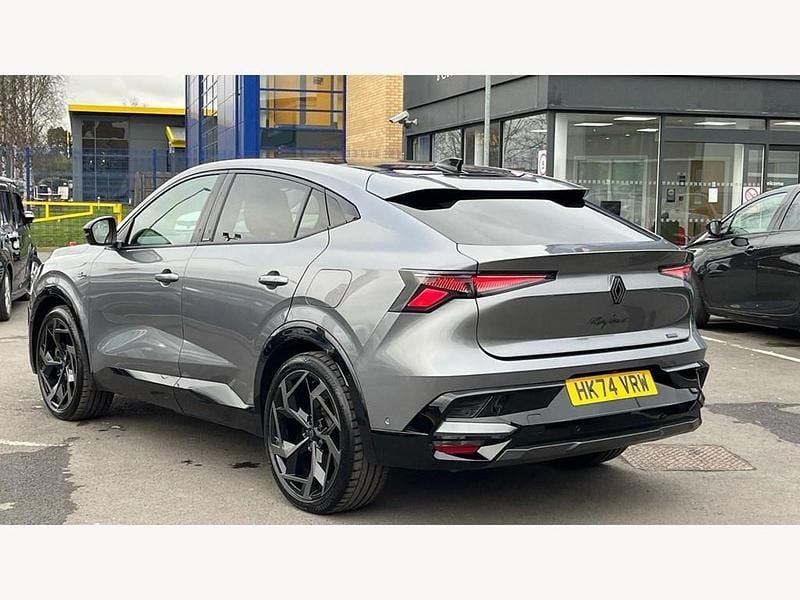 Usado Renault Rafale 300 CV (220 kW) 2024 Gris SUV