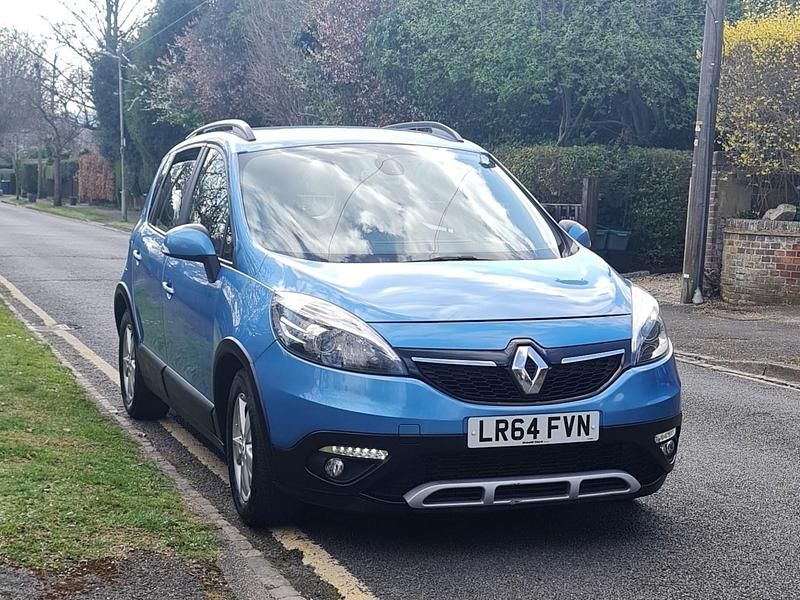 Used Renault Scénic III Dynamique 2014 Blue MPV
