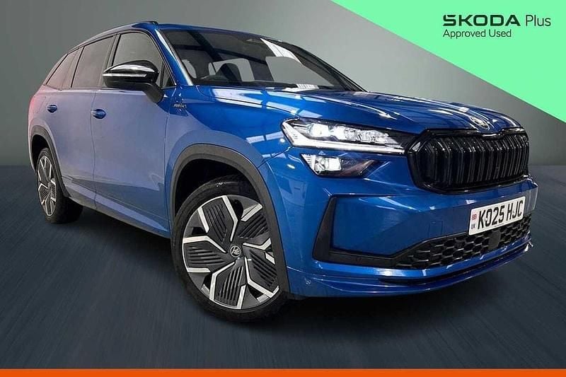 Used Skoda Kodiaq SportLine 142 HP (104 kW) 2025 Race blue metallic SUV