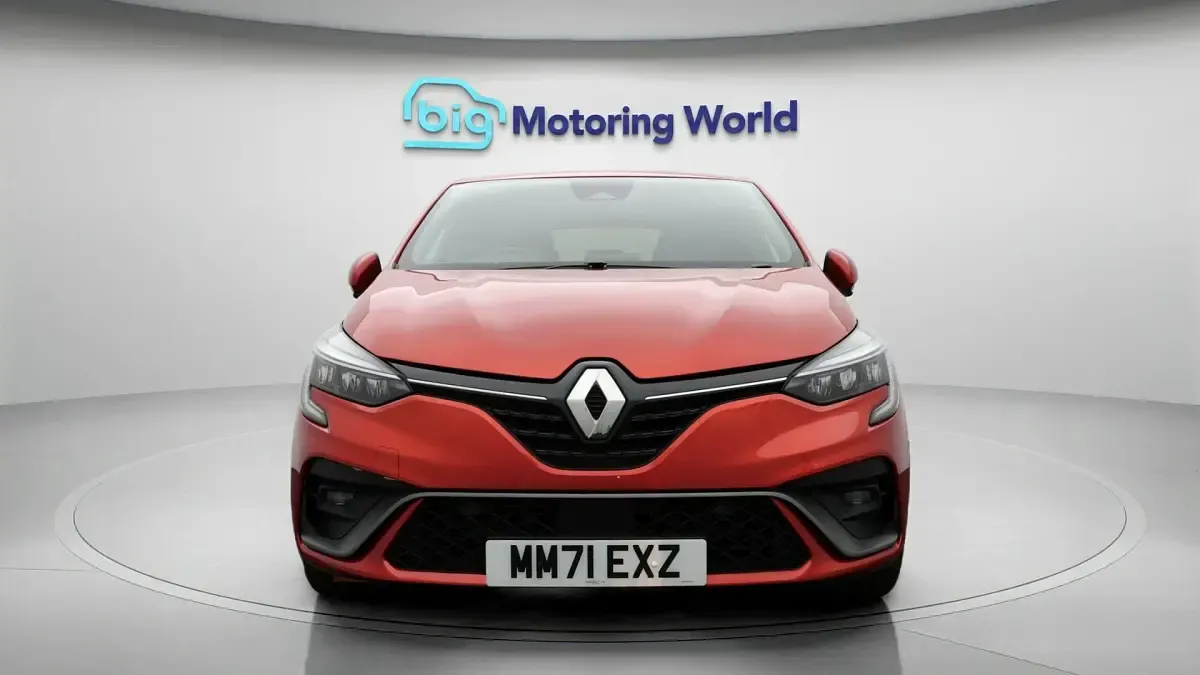 Used Renault Clio RS Line 140 HP (102 kW) 2022 Hatchback