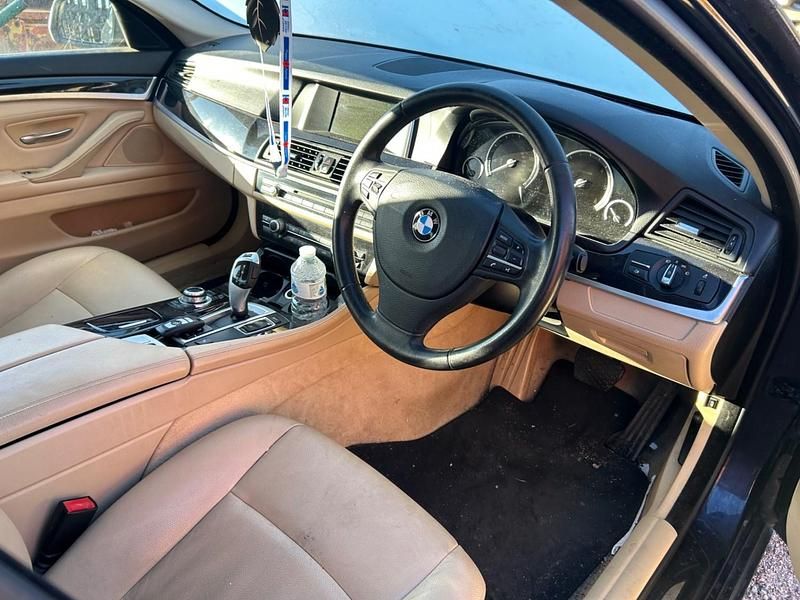 Used BMW 518 2014 Blue Sedan