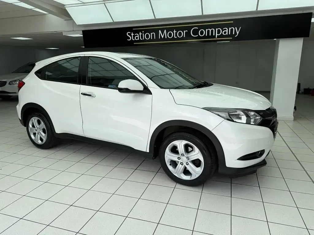 Second-hand Honda HR-V SE 130 CP (95 kW) 2016 Alb SUV