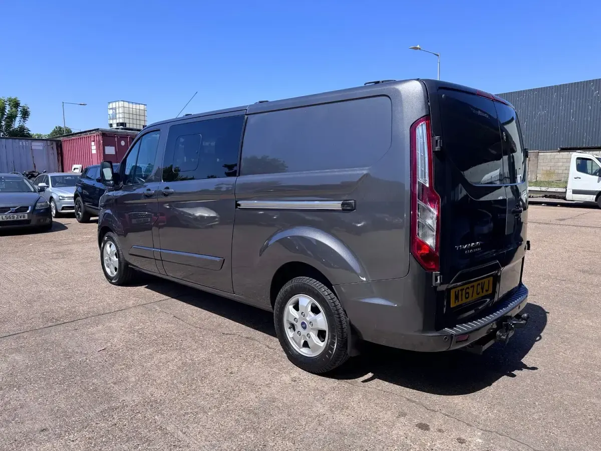 Used Ford Transit Custom Limited 170 HP (125 kW) 2017 Grey Van