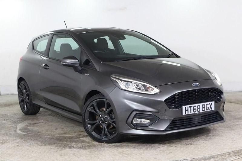 Used Ford Fiesta ST-Line 125 HP (91 kW) 2018 Grey Hatchback