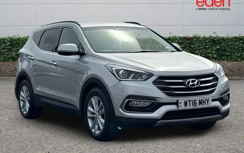 Used Hyundai Santa Fe Premium 200 HP (147 kW) 2016 SUV