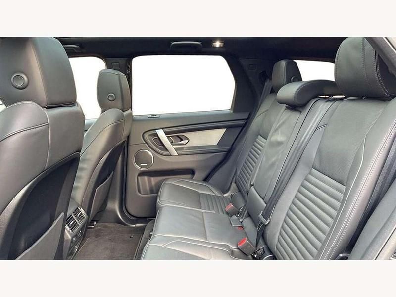 Used Land Rover Discovery Sport HSE Dynamic 204 HP (150 kW) 2024 Santorini black SUV
