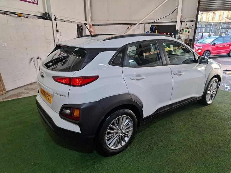 Used Hyundai Kona SE 120 HP (88 kW) 2019 White SUV