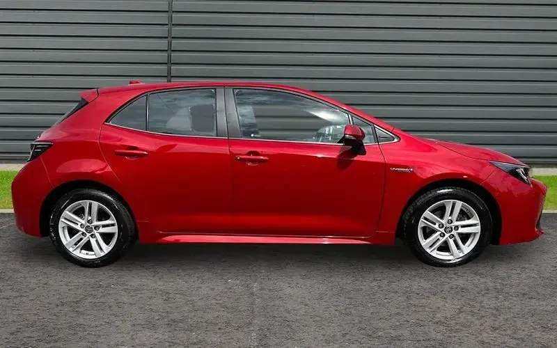 Used Toyota Corolla 122 HP (89 kW) 2022 Hatchback