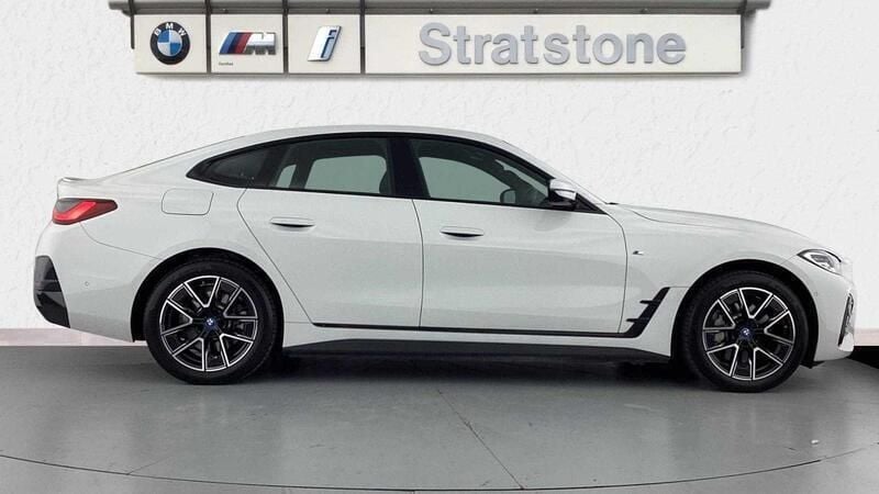 Used BMW i4 M Sport 246 kW (335 HP) 2023 White Sedan