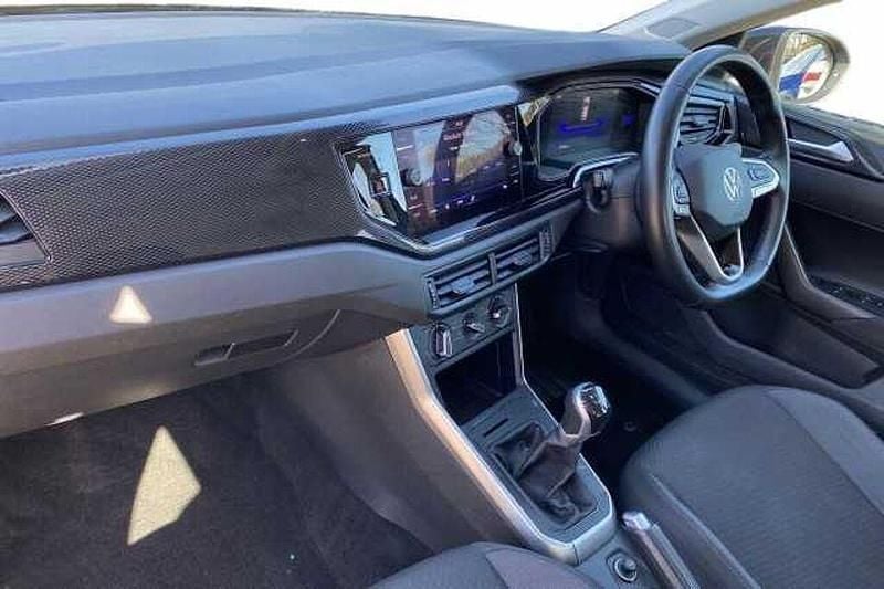 Used VW Taigo Life 110 HP (80 kW) 2023 Black SUV