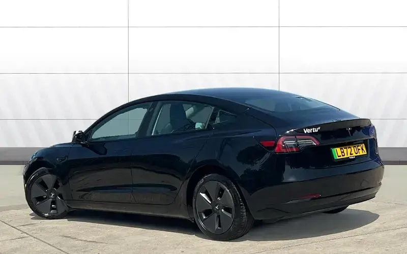 Usado Tesla Model 3 RWD 180 kW (245 CV) 2023 Berlina