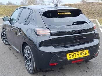 New Peugeot 208 Allure 101 HP (74 kW) 2026 Special metallic  nera black Hatchback