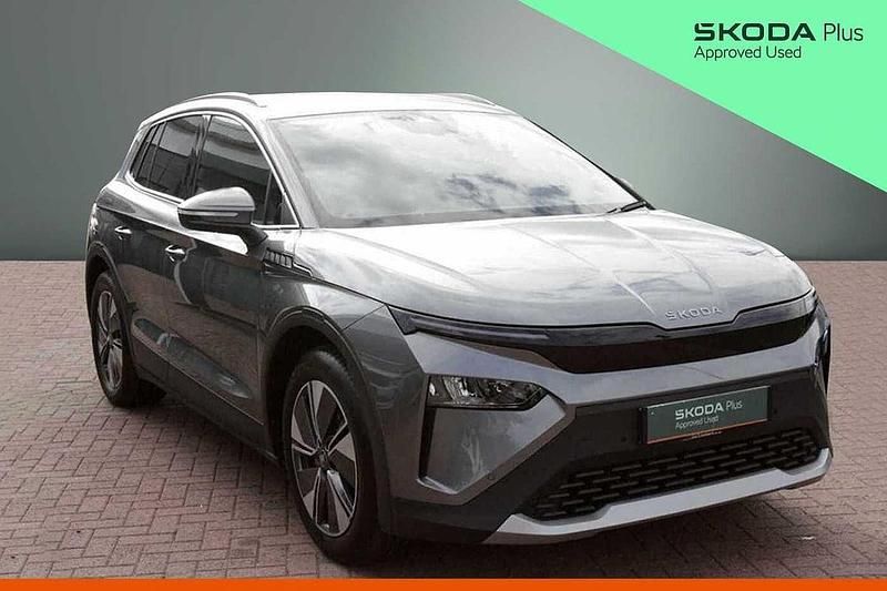 Graphite grey metallic Used 2025 Skoda Elroq SUV | £31,950 (Fair price) - Image 1/4