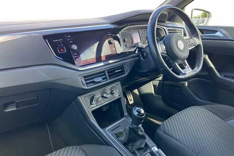 Image 2/4