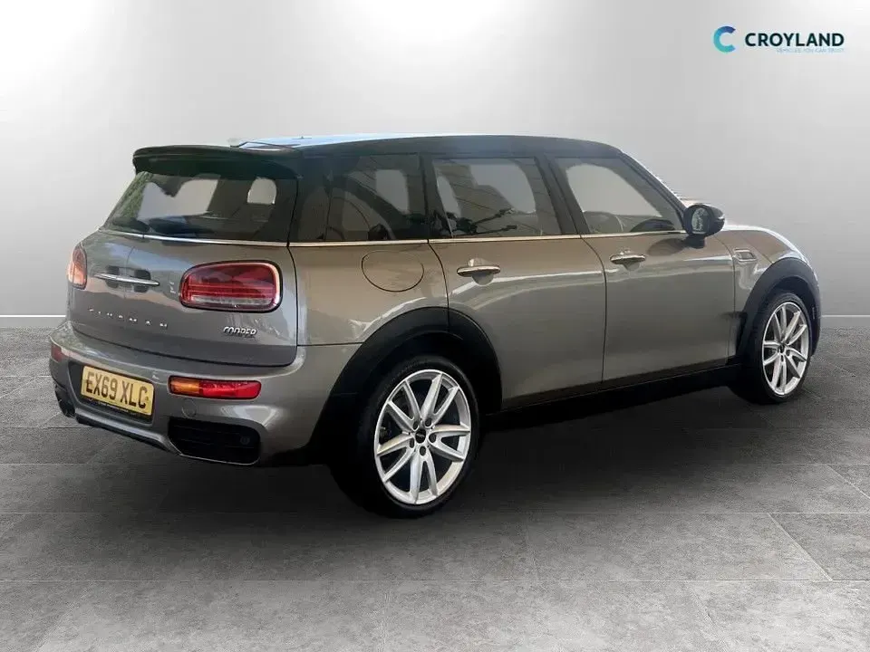 Used Mini Cooper Clubman Sport 136 HP (100 kW) 2019 Silver Estate
