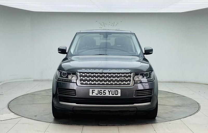 Used Land Rover Range Rover Vogue 306 HP (225 kW) 2015 Grey SUV