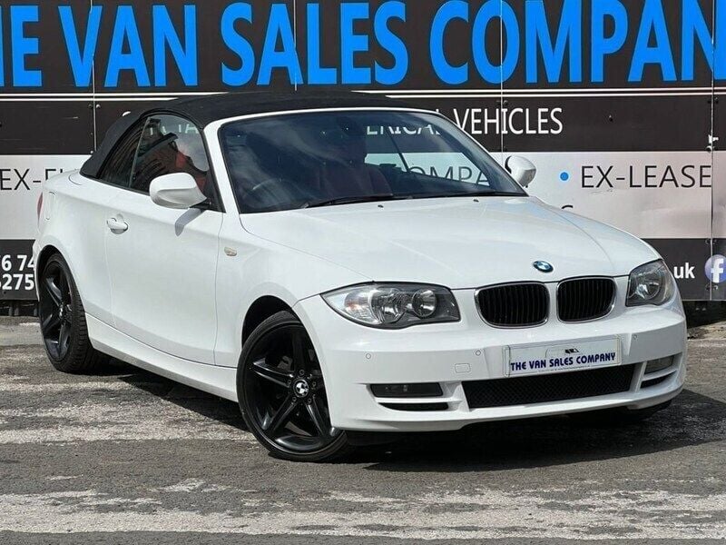 White Used 2010 BMW 118 Cabriolet Sport Line Cabriolet | £2,544 (Good price) - Image 1/4