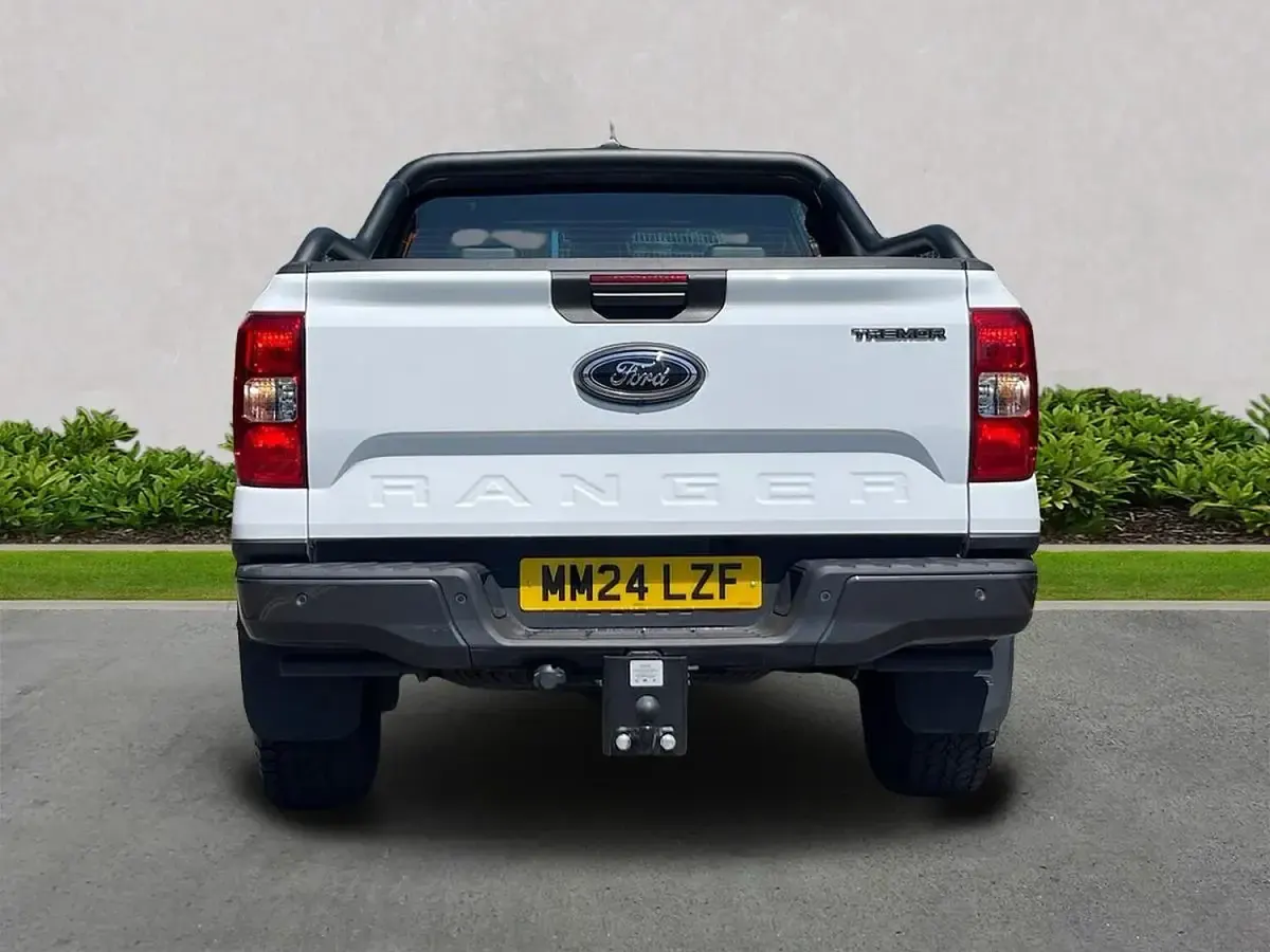 Used Ford Ranger Tremor 205 HP (150 kW) 2024 White Pickup