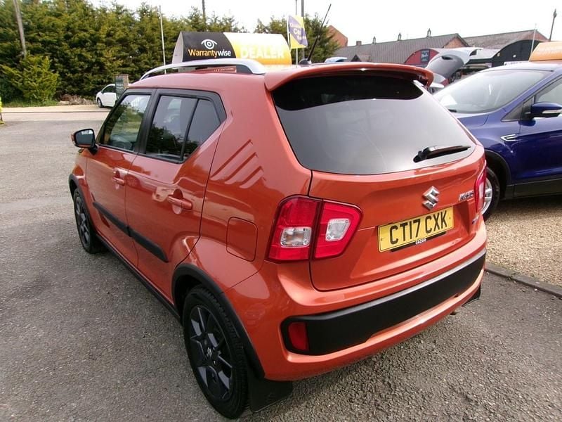 Used Suzuki Ignis SZ5 90 HP (66 kW) 2017 Orange SUV