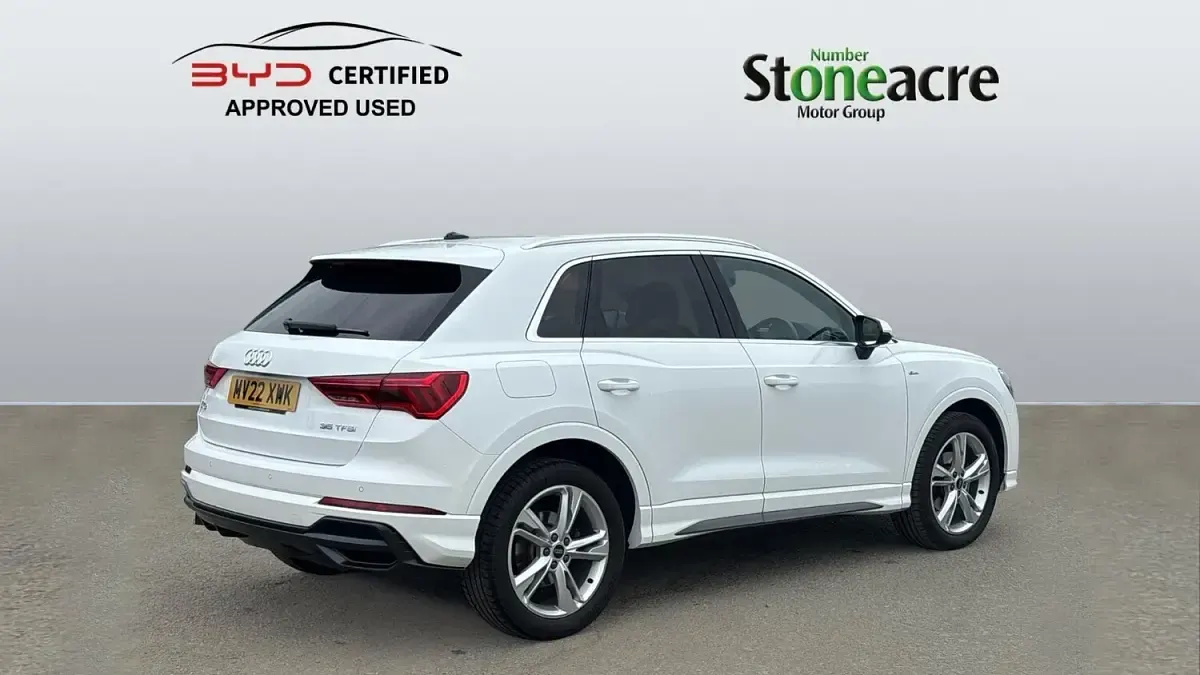 Used Audi Q3 S-Line 150 HP (110 kW) 2022 White SUV