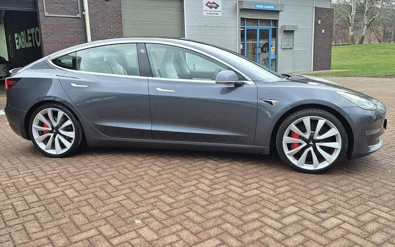 Used Tesla Model 3 Performance 334 kW (455 HP) 2023 Sedan