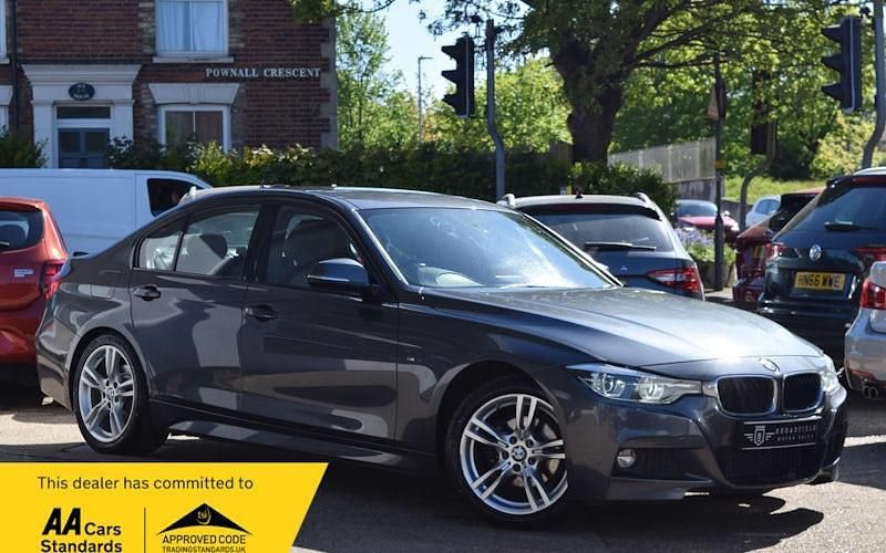 Begagnad BMW 318 M Sport 150 HK (110 kW) 2018 Sedan