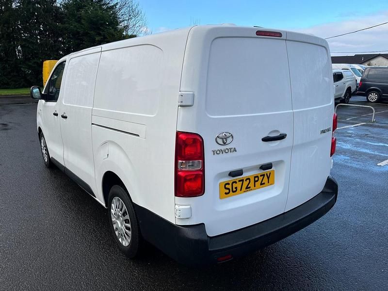 Used Toyota Proace 2022 White MPV