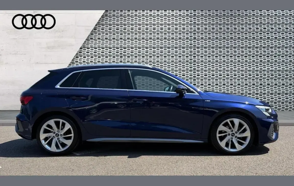 Used Audi A3 S-Line 147 HP (108 kW) 2022 Blue Sedan