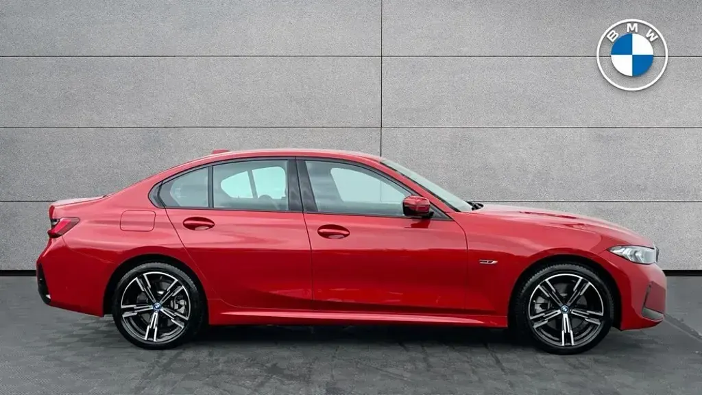 Used BMW 330e M Sport 292 HP (214 kW) 2024 Red Sedan
