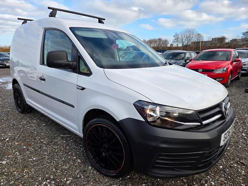 Used VW Caddy Startline 102 HP (75 kW) 2016 White MPV