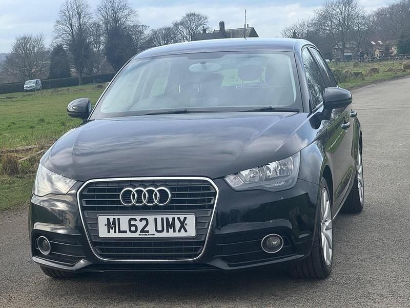 Used Audi A1 Sportback Sport 105 HP (77 kW) 2012 Black Hatchback