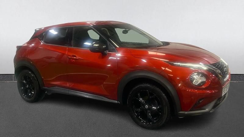Used Nissan Juke N-Connecta 117 HP (86 kW) 2020 Red SUV