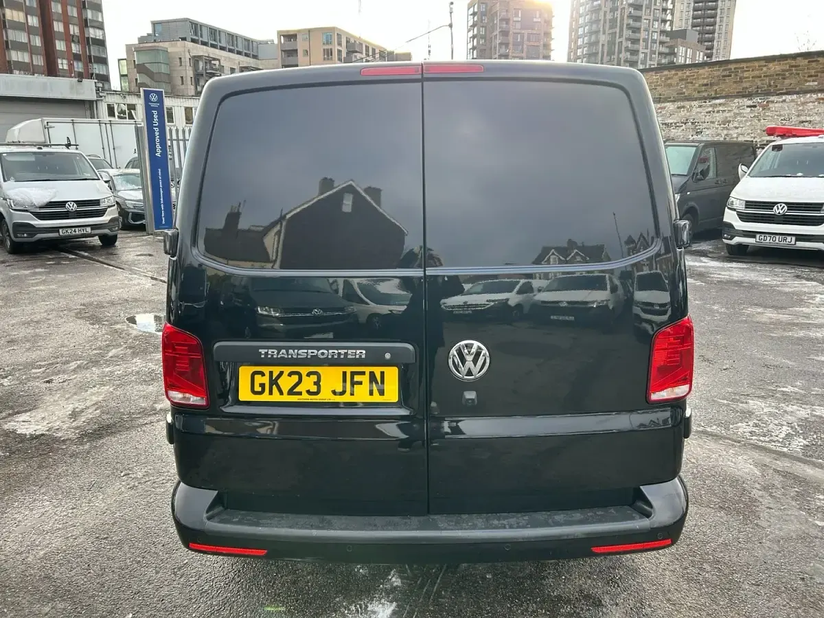 Used VW Transporter Highline 2023 Black Van