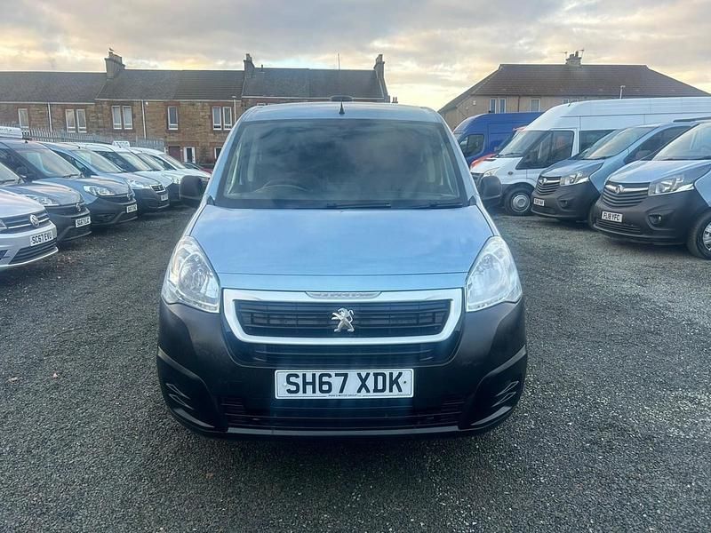 Blue Used 2018 Peugeot Partner Van | £5,475 (Fair price) - Image 1/4
