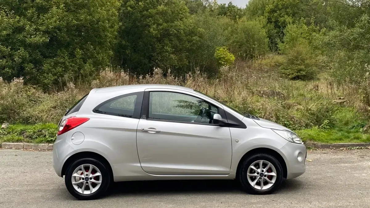 Używany Ford Ka 69 KM (50 kW) 2014 Srebrny Hatchback