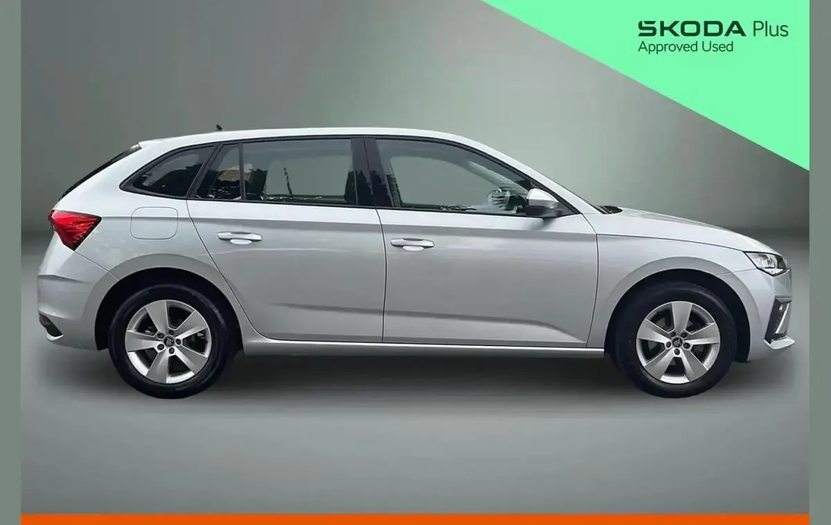 Used Skoda Scala SE 113 HP (83 kW) 2025 Brilliant silver metallic Hatchback