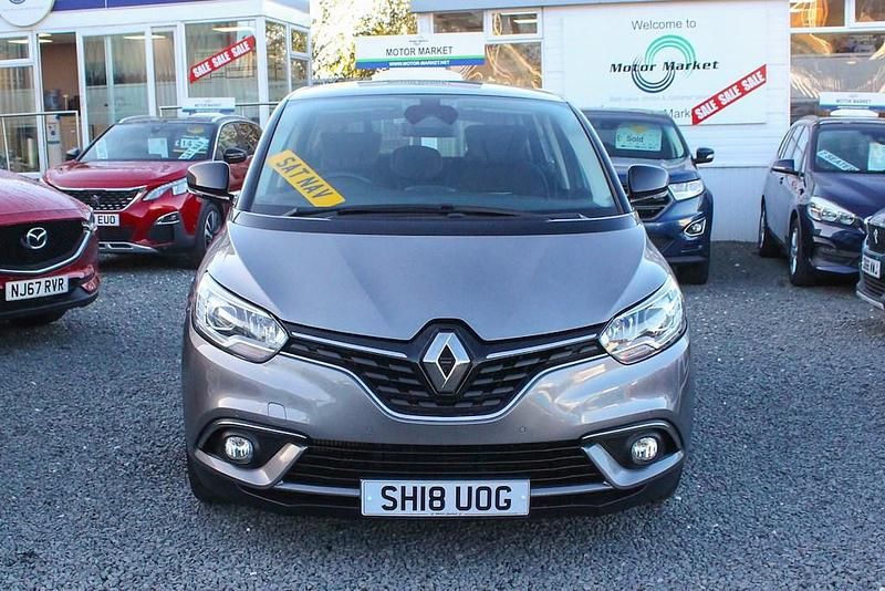 Used Renault Scénic IV Dynamique 130 HP (95 kW) 2018 Grey/black MPV