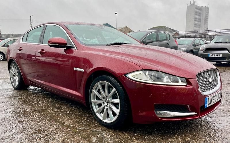 Red Used 2013 Jaguar XF Premium Luxury Sedan | £4,250 (Good price) - Image 1/4