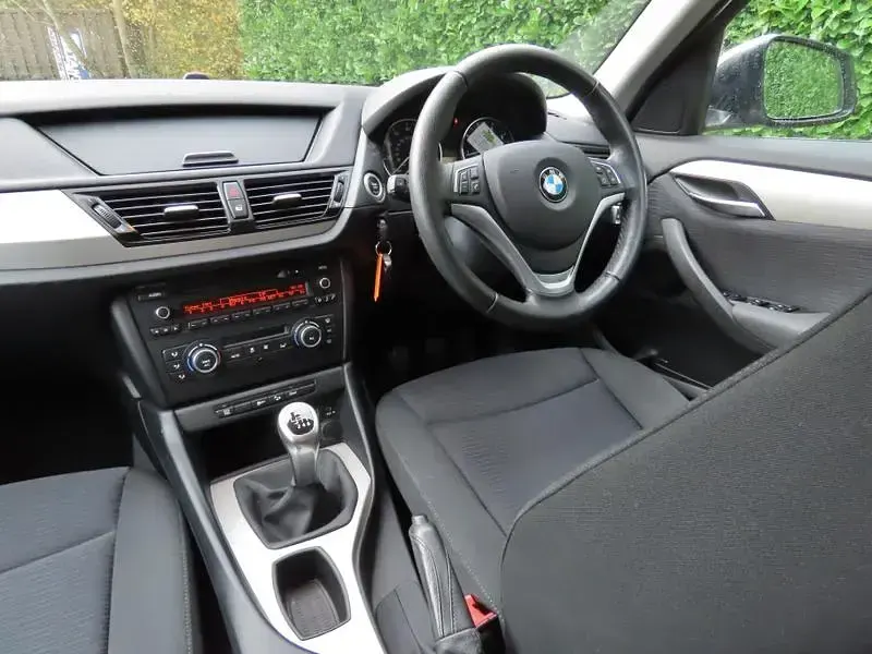 Used BMW X1 184 HP (135 kW) 2015 White SUV