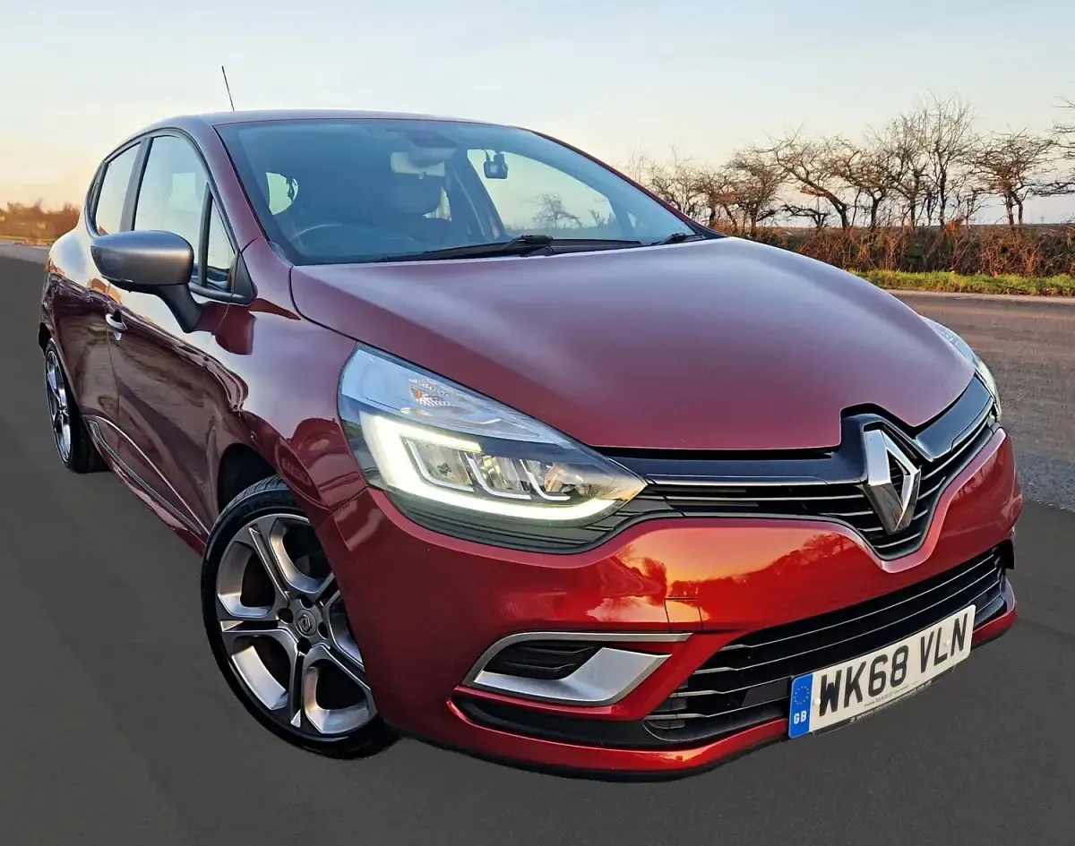 Used Renault Clio GT-Line 90 HP (66 kW) 2018 Red Hatchback