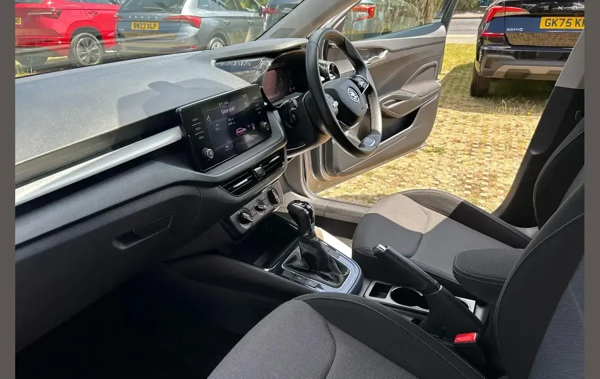 Used Skoda Fabia Colour Edition 108 HP (79 kW) 2023 Grey Hatchback