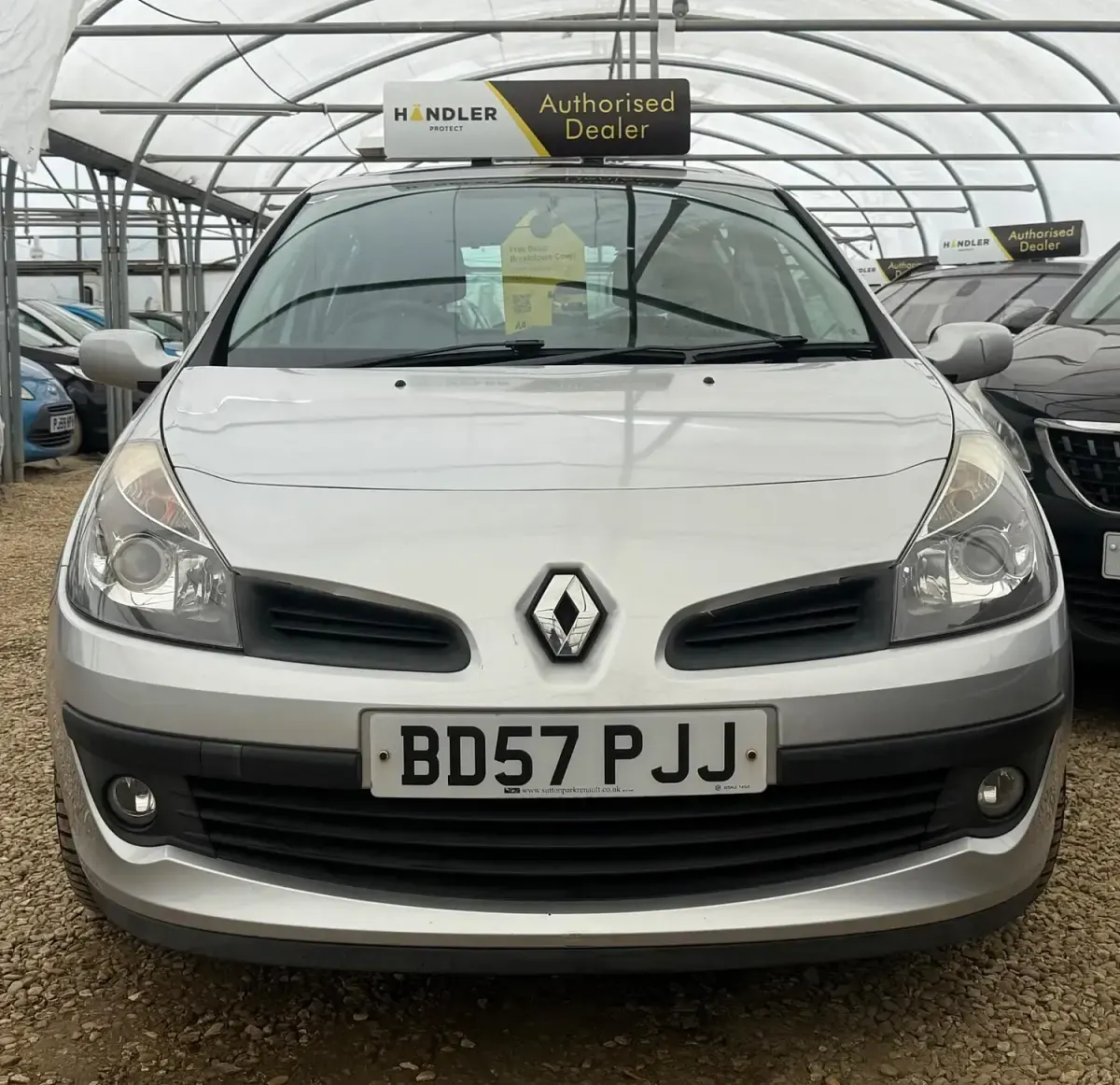 Used Renault Clio II Dynamique 2007 Silver Hatchback