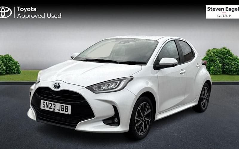 Second-hand Toyota Yaris Hybrid Design 116 CP (85 kW) 2025 Hatchback