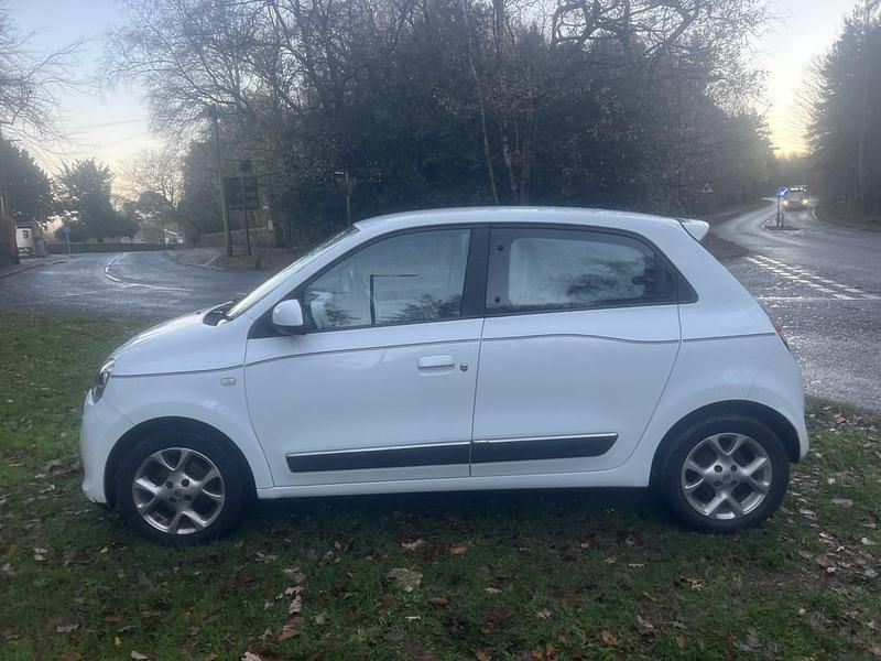 Usado Renault Twingo Dynamique 70 HP (51 kW) 2015 Branco Citadino