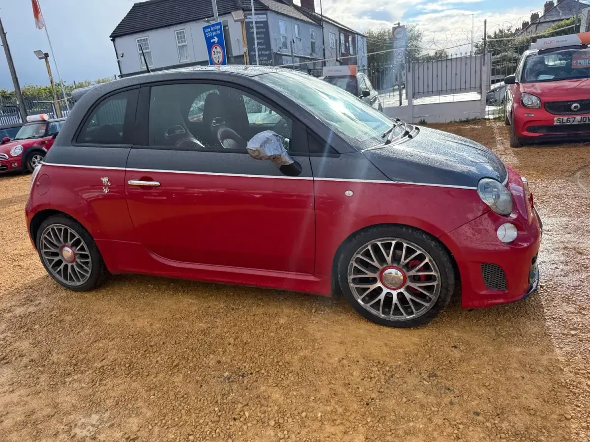 Usado Abarth 595 Turismo 160 CV (117 kW) 2012 Gris Utilitario
