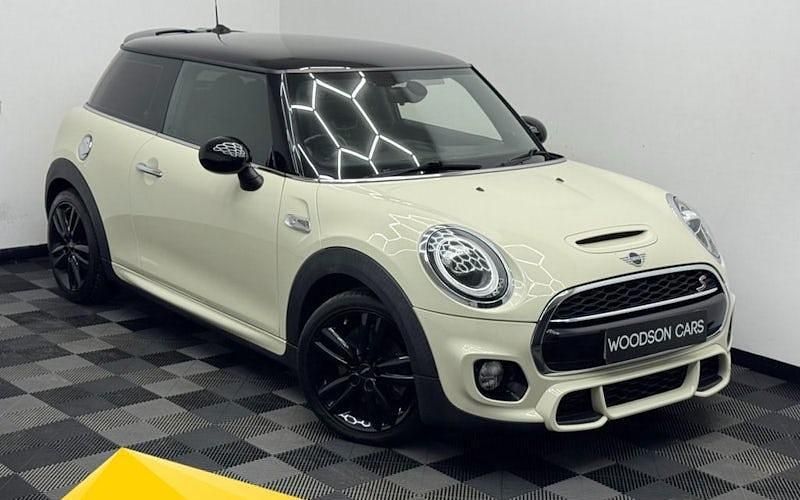 Usado Mini Cooper S Hatch 192 HP (141 kW) 2020 Citadino