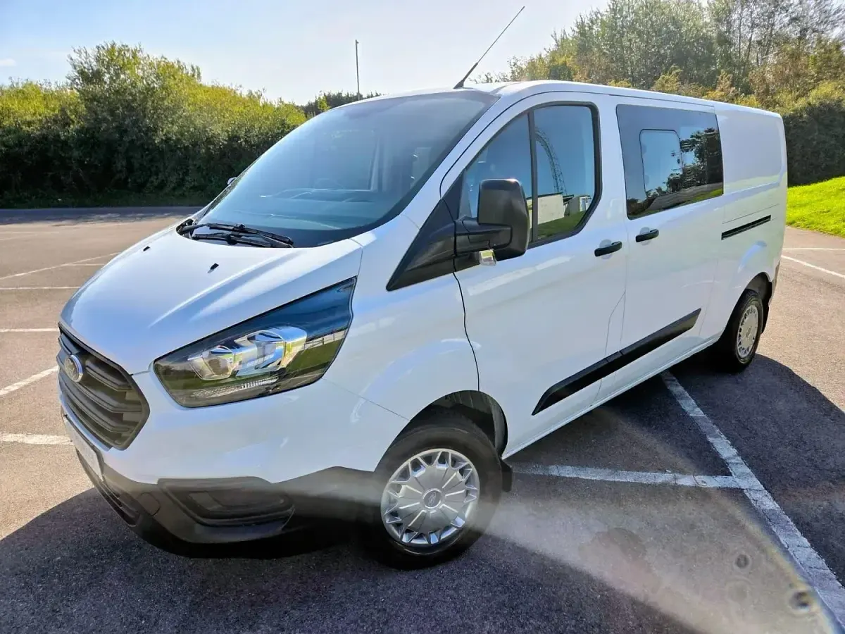 Used Ford Transit Custom 130 HP (95 kW) 2019 White Van