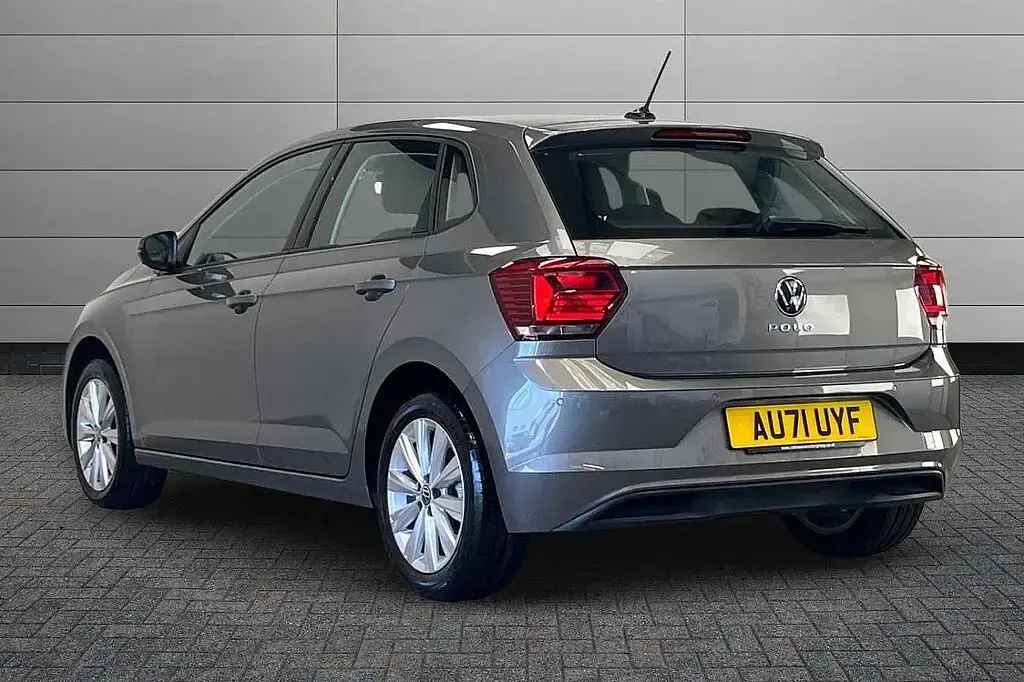 Used VW Polo SEL 110 HP (80 kW) 2021 Grey Hatchback