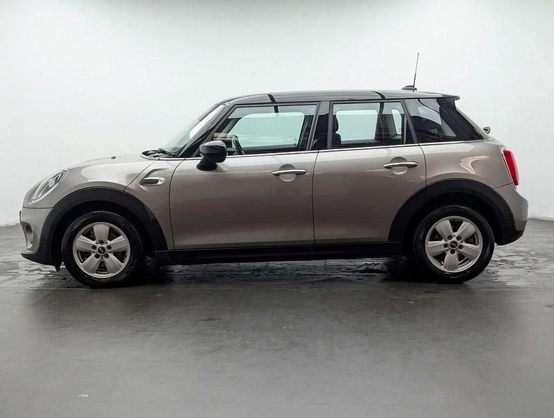 Used Mini Cooper Classic 136 HP (100 kW) 2020 Silver Hatchback