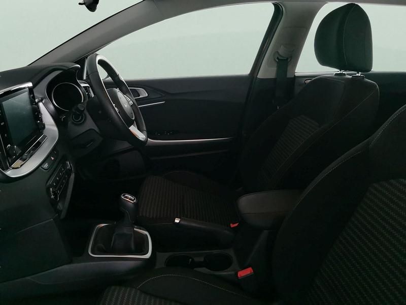 Used Kia Ceed Sportswagon 158 HP (116 kW) 2024 Red Estate